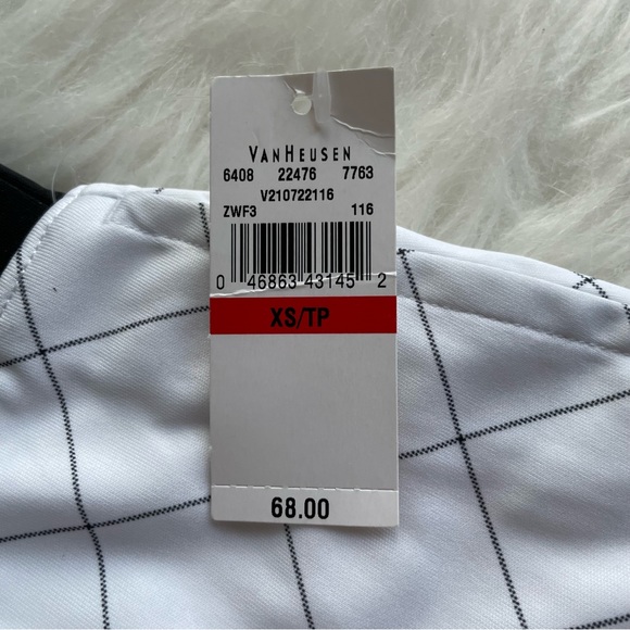 Izod Golf Skort - Picture 3 of 4